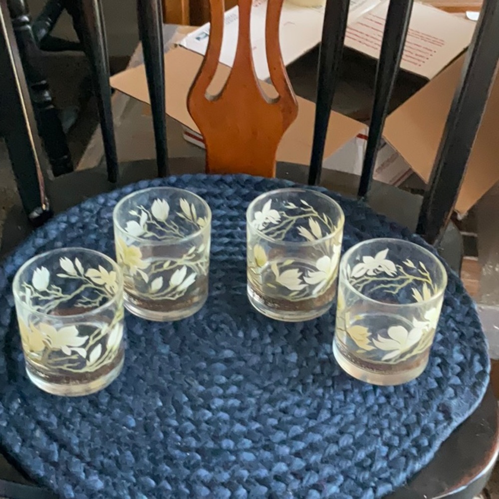 Vintage Lot of 4 - Libbey - Golden Lotus- “The Rocks” Glass